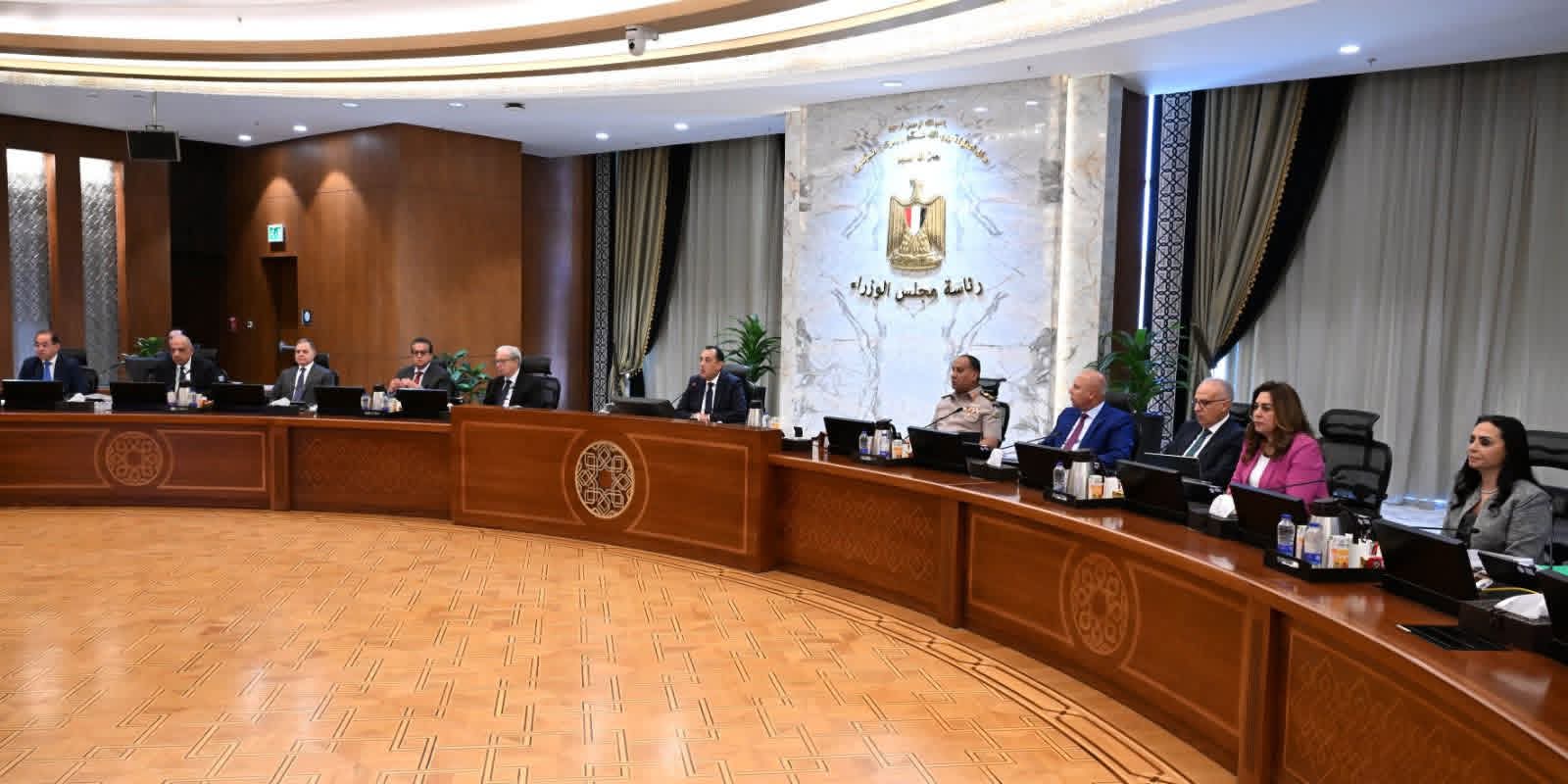 مجلس الوزراء يوافق على حزمة قرارات جديدة لدعم الطاقة والإسكان والاستثمار
