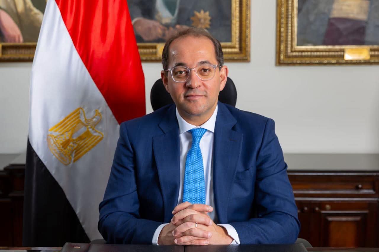 مصر وفرنسا تبحثان توسيع التعاون الاقتصادي وجذب الاستثمارات النوعية