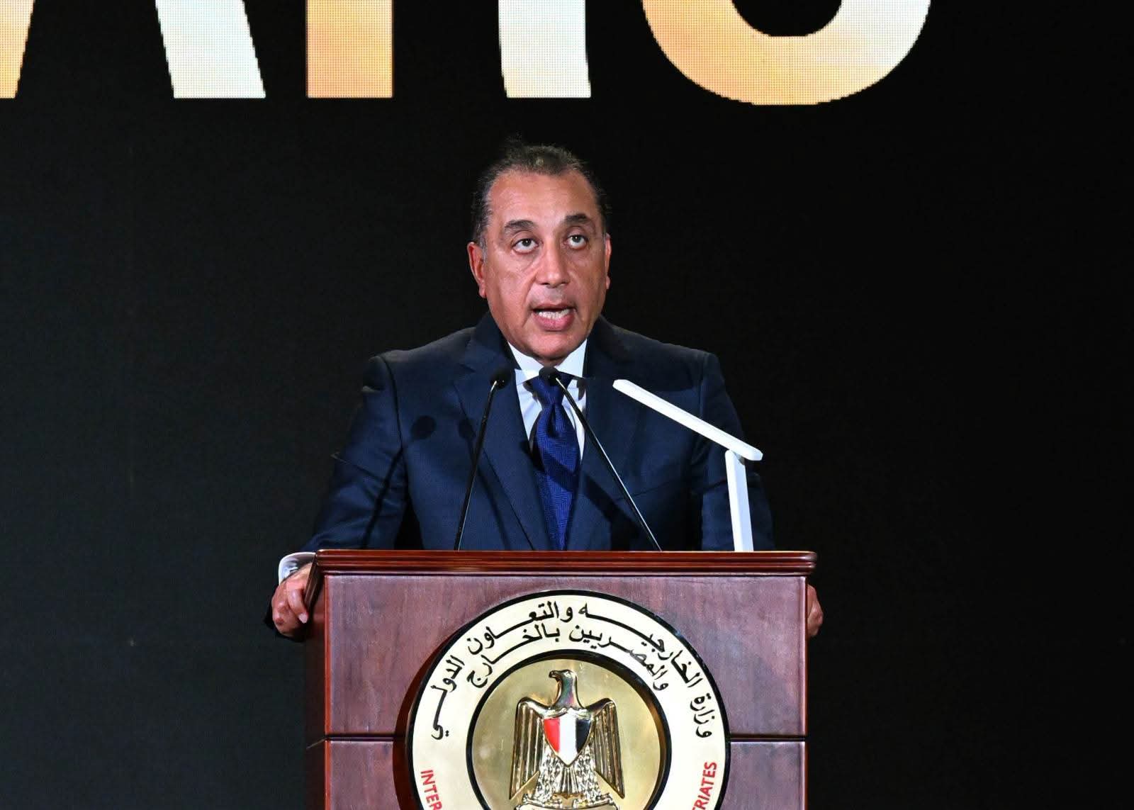 مدبولي: الخارجية المصرية ركيزة الدولة وجسرها نحو العالم منذ قرنين