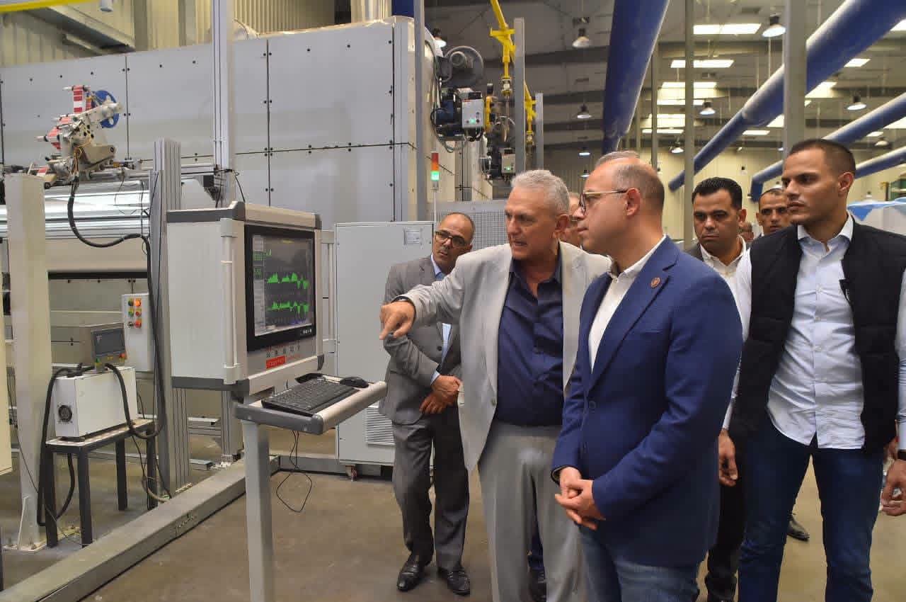 وزير الاستثمار يؤكد دعم الصادرات الصناعية المصرية المستدامة