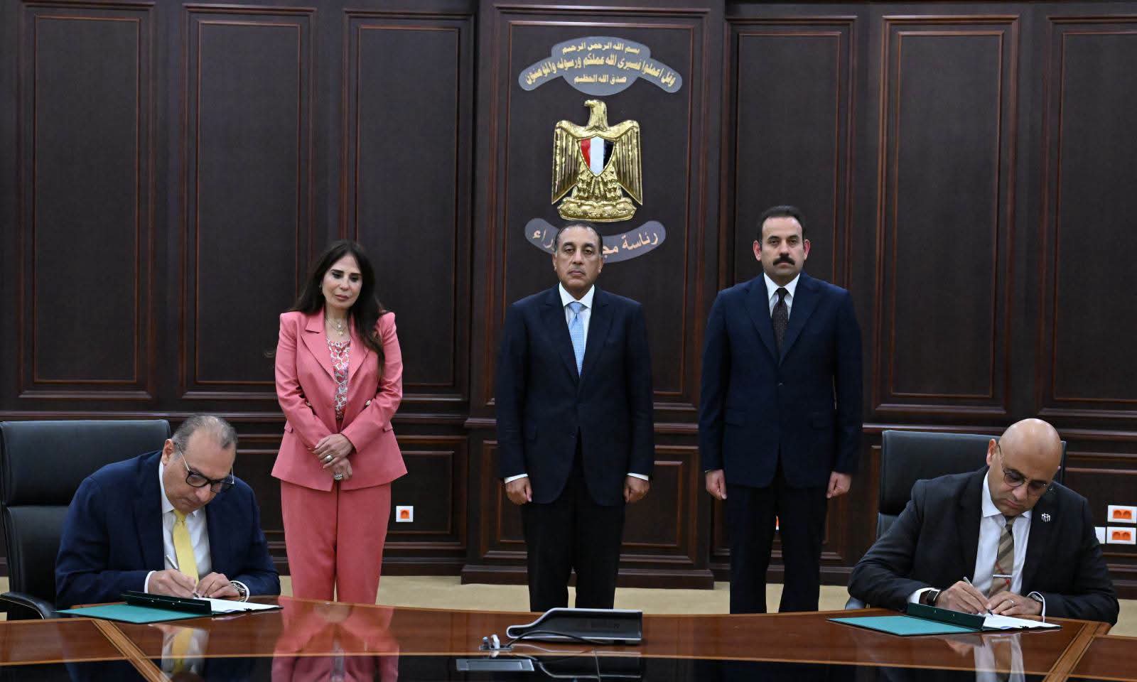 مدبولي يشهد تأسيس مواصلات مدن مصر للنقل الذكي بالمدن الجديدة
