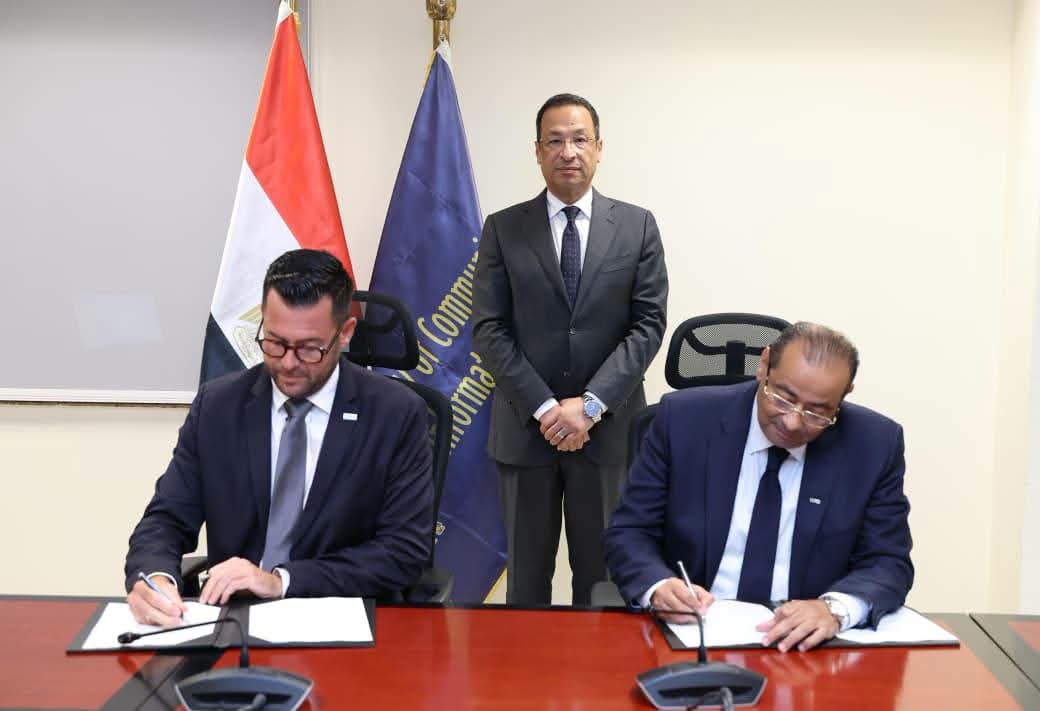 الاتصالات تطلق مسارًا بحريًا جديدًا لربط البحر الأحمر بالمتوسط