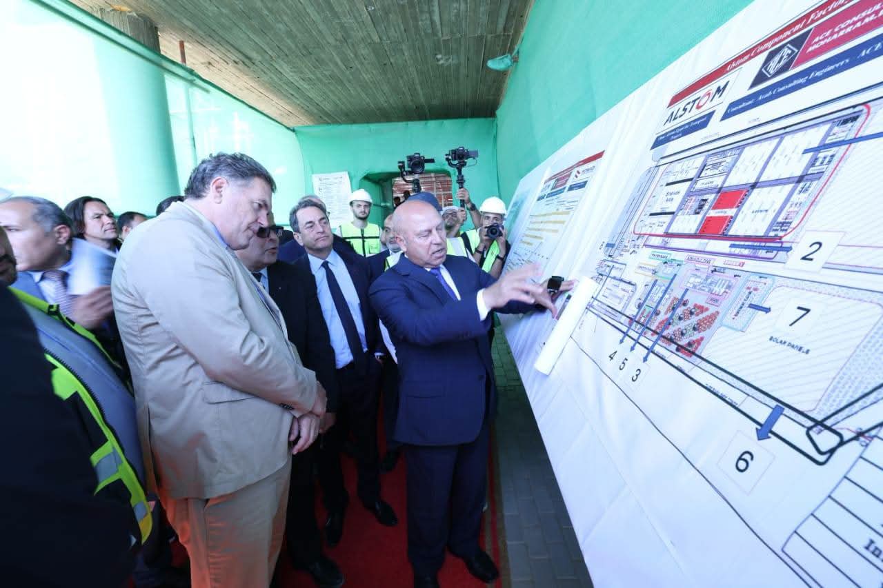 وزيرا النقل المصري والفرنسي يتابعان مشروعات التعاون المشترك ببرج العرب