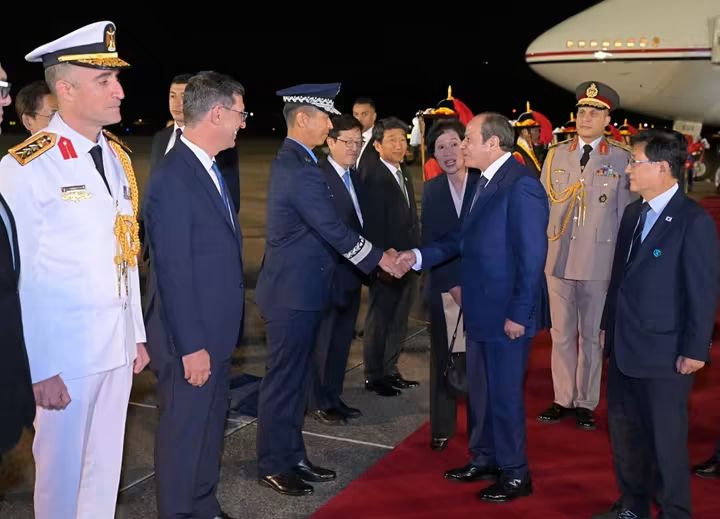 الرئيس السيسي يصل سول ولقاءات مرتقبة لتعزيز العلاقات المصرية الكورية