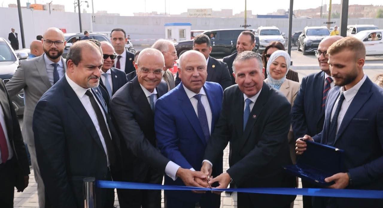 وزير النقل يفتتح ميناء العامرية الجاف باستثمارات 700 مليون جنيه