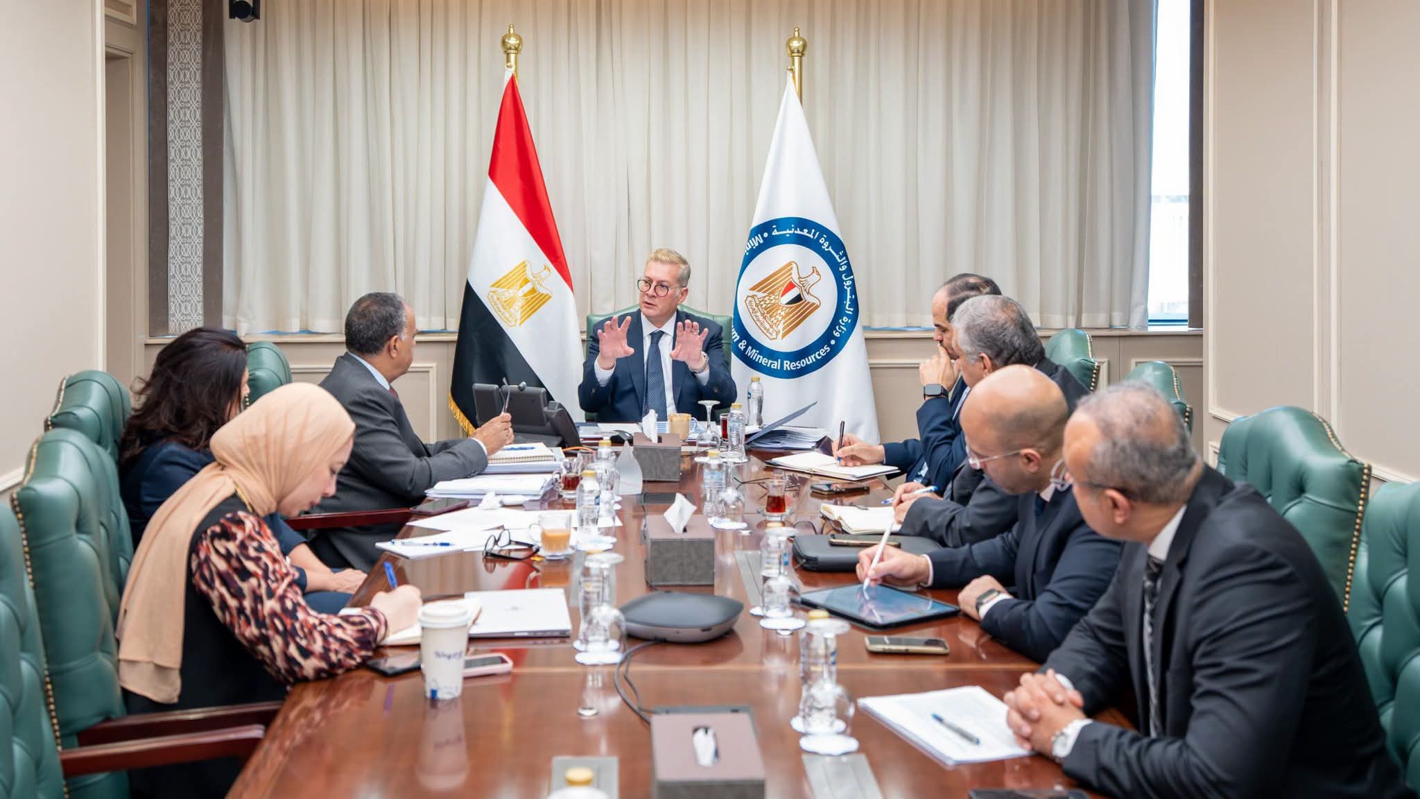 مصر.. تأمين الوقود والغاز يتصدر تحركات البترول لمواجهة المتغيرات العالمية
