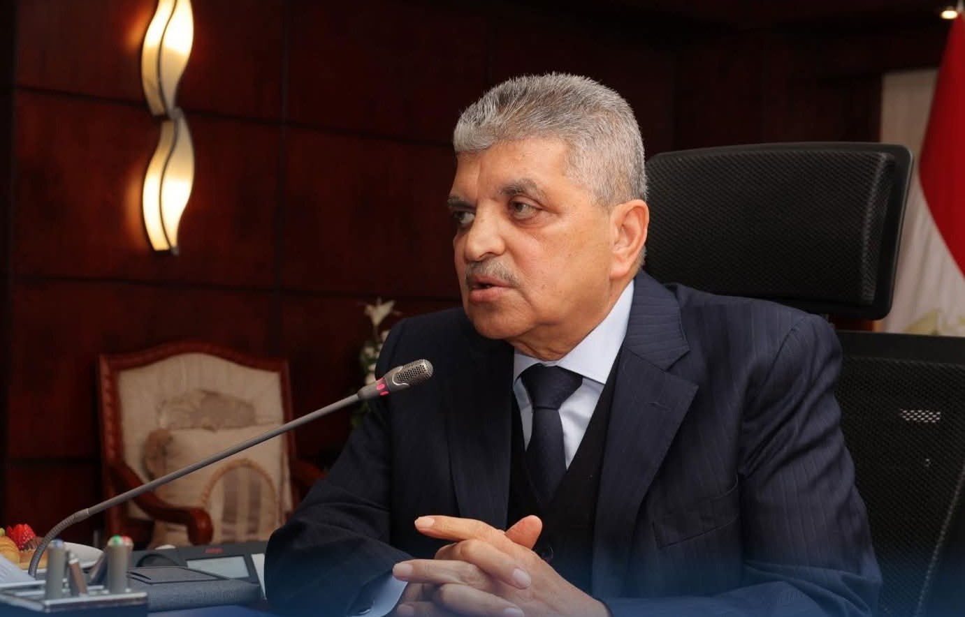 قناة السويس تقترب من التعافي مع عودة مرتقبة للخطوط الملاحية الكبرى