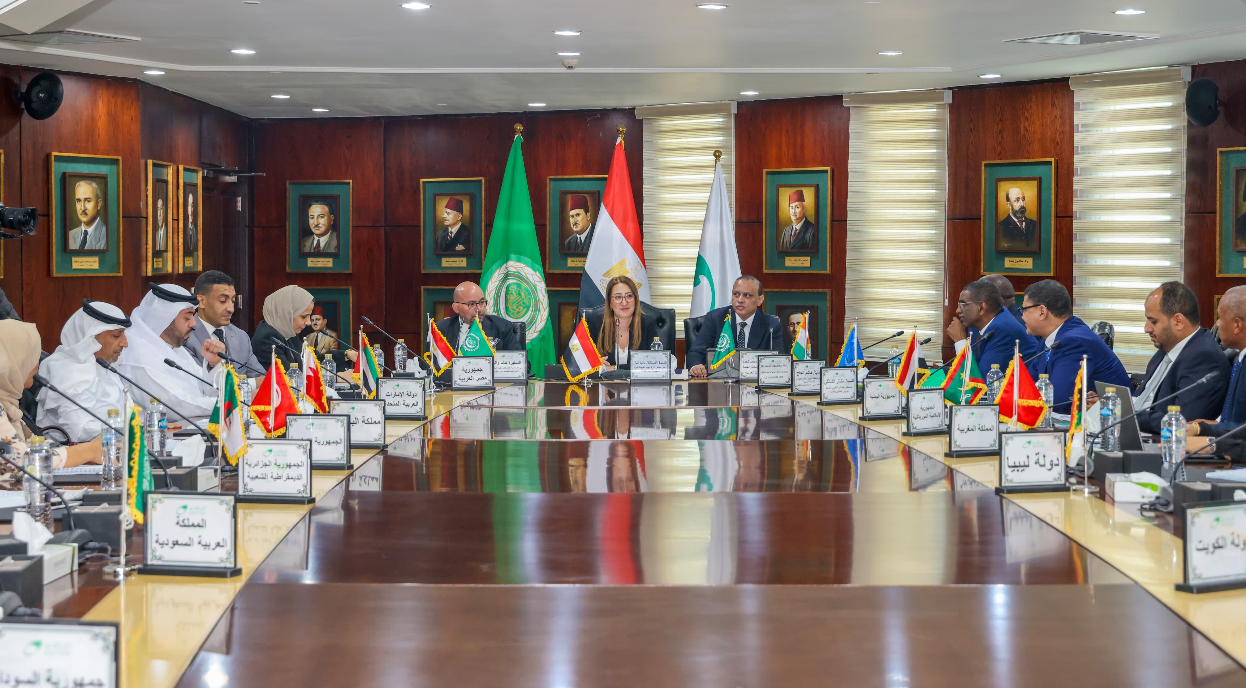 رئيس البريد المصري تترأس الإجتماع الـ47 للجنة العربية الدائمة للبريد