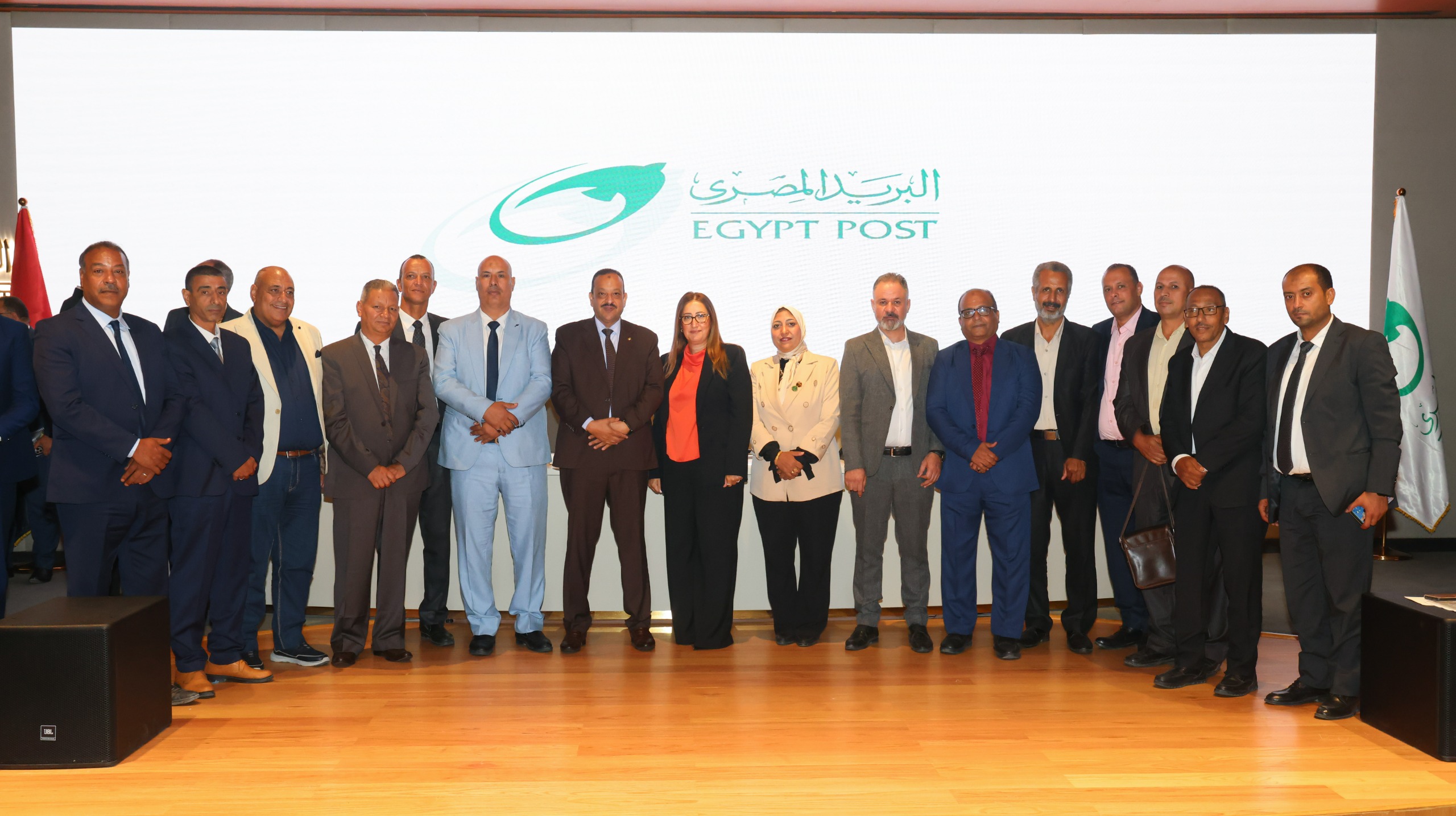 رئيس البريد: تطوير مهارات العاملين ومواكبة متطلبات السوق وخدمة العملاء بفكر جديد