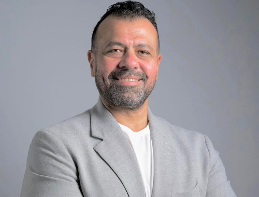 بيور ستوريدج تفوز بأكبر مشروع حكومي للذكاء الاصطناعي