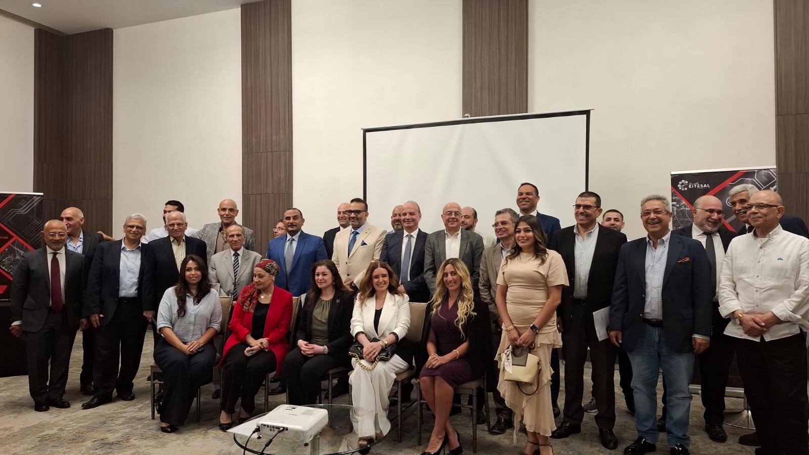 عيسى رئيسًا وكاطو نائبًا.. جمعية اتصال تُشكل مكتبها التنفيذي الجديد