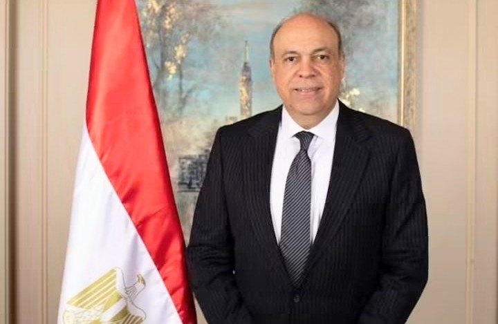 وزير الطيران: مؤشرات إيجابية بحركة النقل الجوي خلال الصيف