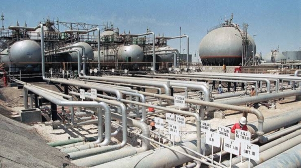 السعودية تستهدف زيادة تصدير النفط بالأنابيب إلى10ملايين برميل يوميًا
