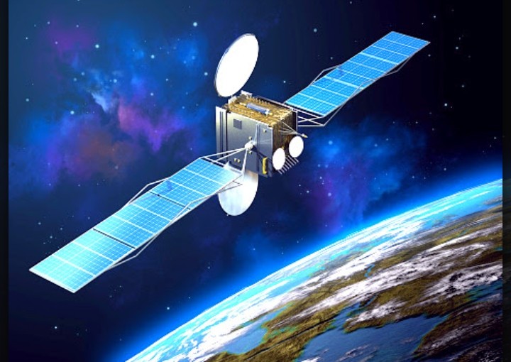 روسيا تتحدى أمريكا بإطلاق 16 قمرًا صناعيًا للإنترنت الفضائي