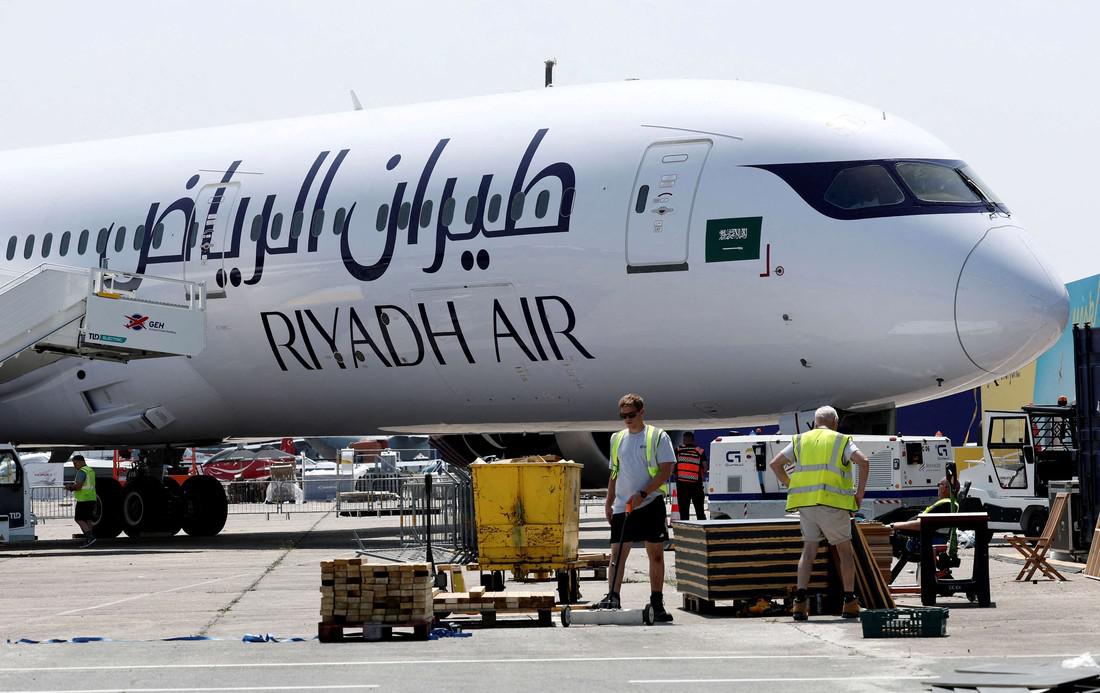 السعودية تستأنف جزئيًا تشغيل مطار الرياض رغم تهديدات الحوثيين