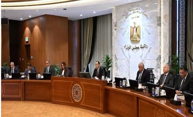 رئيس الوزراء يوجه المحافظين بخطة شاملة لضبط الأسواق وتحسين الخدمات