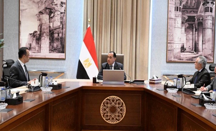 رئيس الوزراء يستعرض محاور جلسة مصر الرقمية بمنتدى مصر 2026