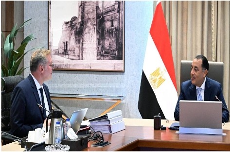 رئيس الوزراء: تأمين احتياجات الطاقة وزيادة الإنتاج أولوية قصوى