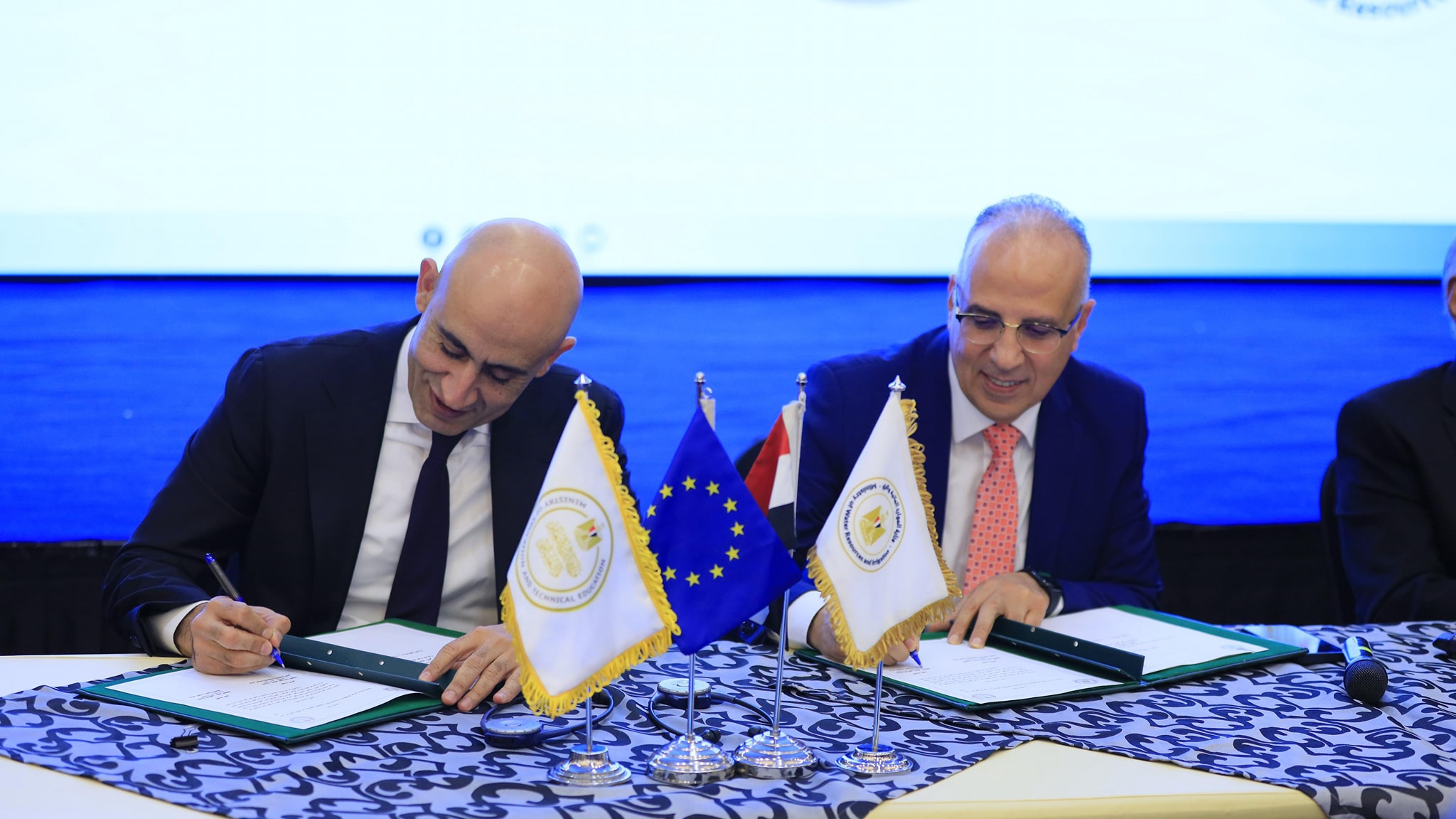 تفاصيل بروتوكول دمج مفاهيم التوعية المائية والحفاظ على الموارد الطبيعية في المناهج الدراسية