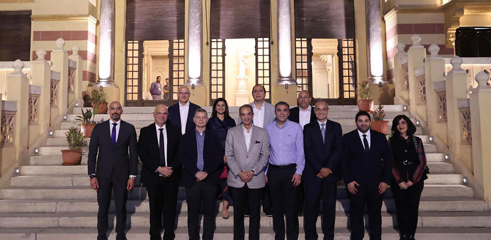 وزير الاتصالات يناقش مع أعضاء لجنة الاقتصاد الرقمي جهود تنمية صناعة التعهيد وتعزيز نمو الصادرات الرقمية