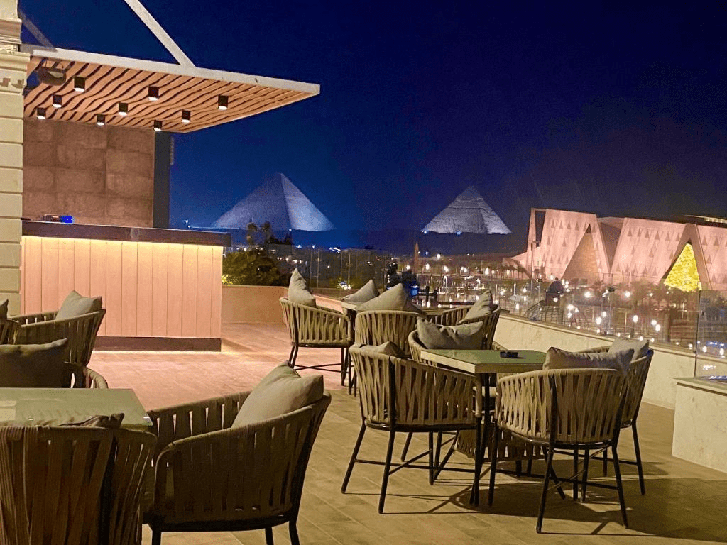 الحكومة المصرية تخطط لإنشاء 10 آلاف غرفة فندقية قرب المتحف الكبير