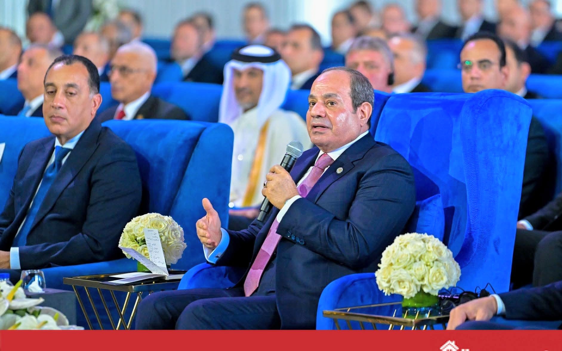 السيسي يعلن حزمة دعم للعمال في عيدهم ويفتتح مشروعات جديدة ببورسعيد