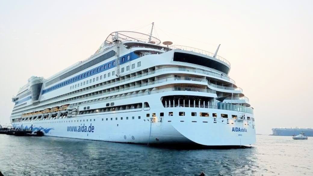 سفينة سياحية ضخمة تنعش اقتصاد بورسعيد وتدعم السياحة اليومية