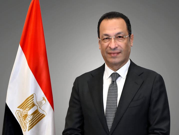 قرارات حكومية لتعزيز الذكاء الاصطناعي وإتاحة البيانات وتطوير المهارات الرقمية