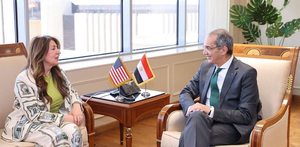 وزير الاتصالات يبحث مع سفيرة الولايات المتحدة تعزيز التعاون وجذب الاستثمارات في مجال تكنولوجيا المعلومات والاتصالات